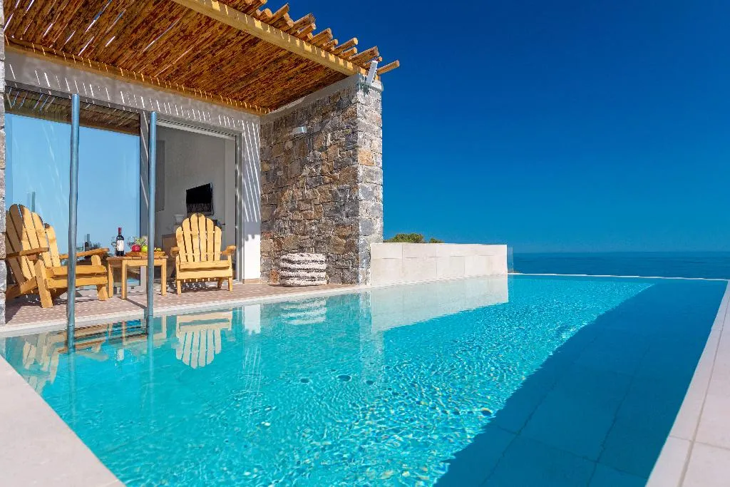 SUITE WITH PRIVATE POOL Room, Atermono boutique resort and spa, Crete