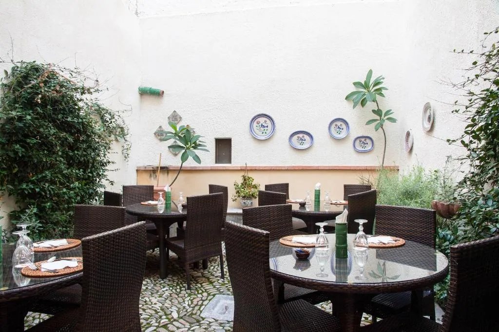 Restaurant, La Plumeria Hotel, Palermo