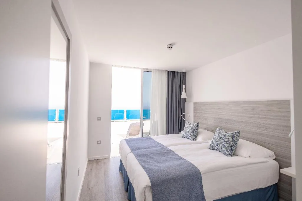SUITE PARTIAL OCEAN VIEW Room, Servatur Puerto Azul, Gran Canaria