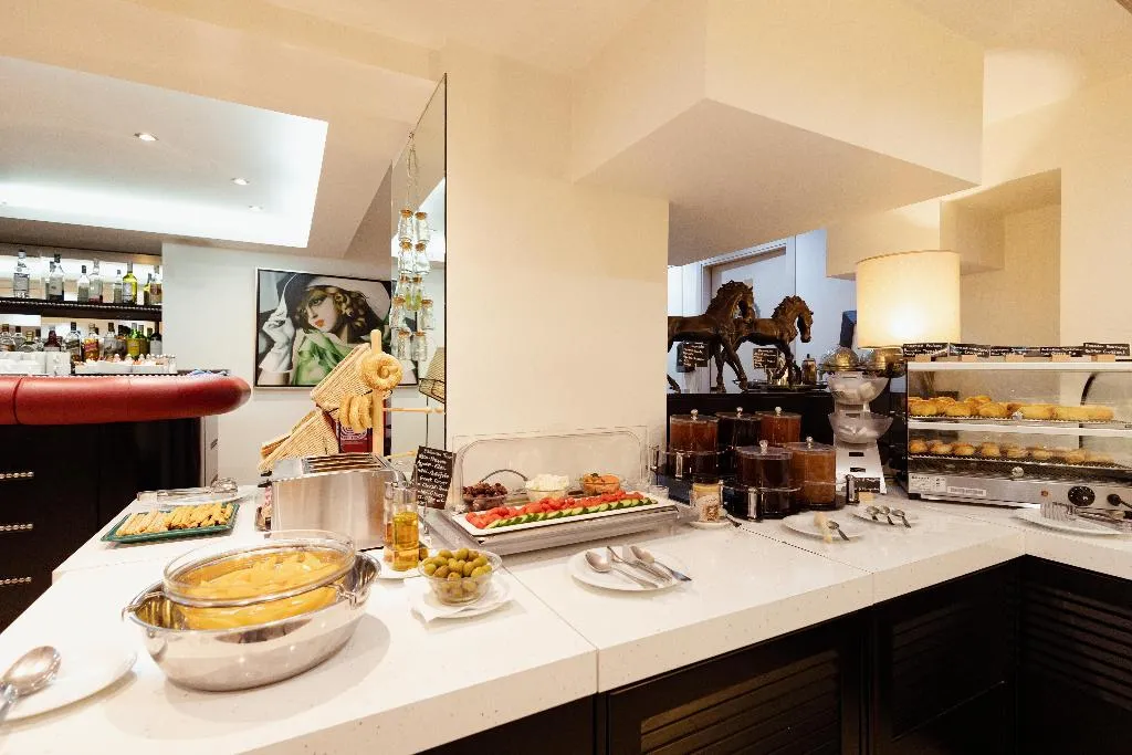 Restaurant, Best Western Plus Embassy Hotel, Athens