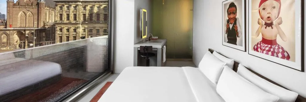 DOUBLE DELUXE KING BED Room, W Amsterdam, Amsterdam