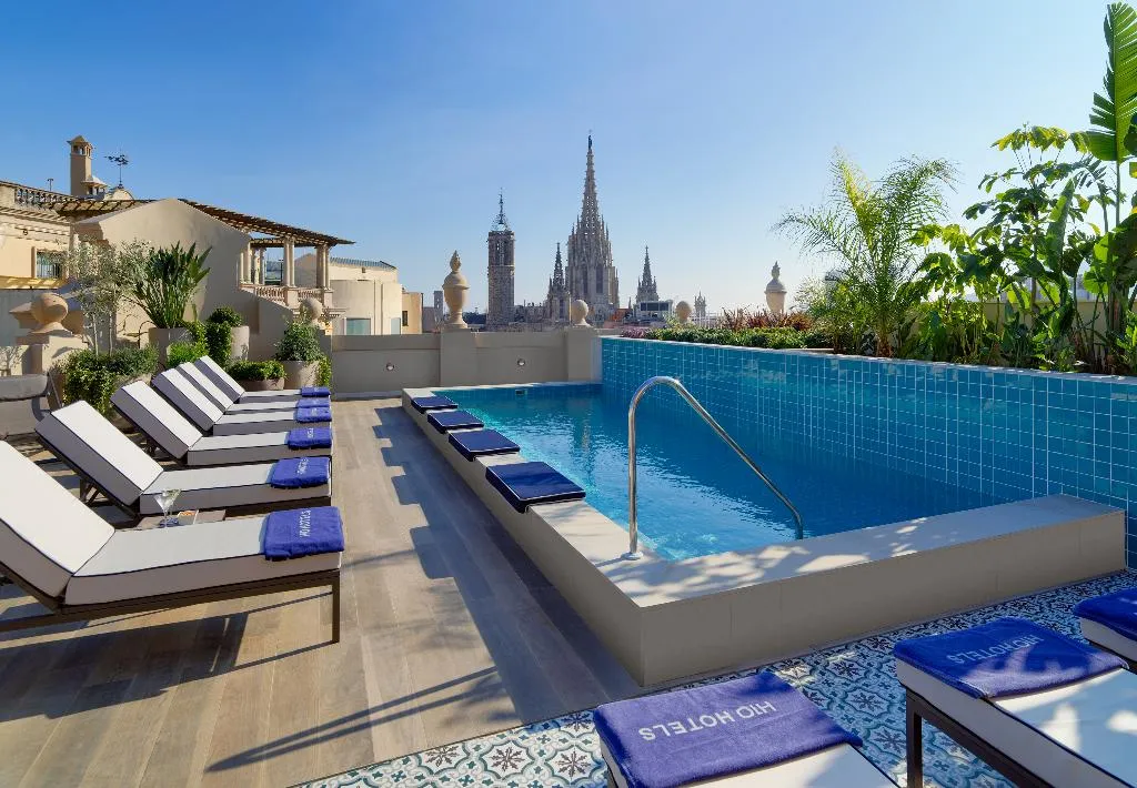 Pool, H10 Madison, Barcelona