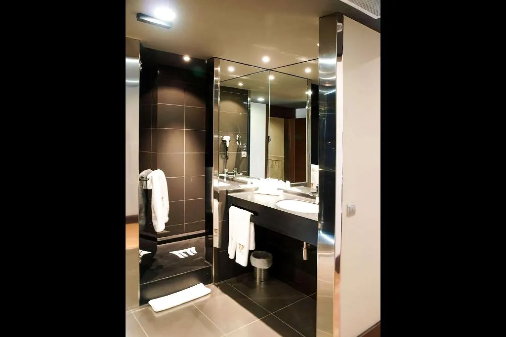 Room, Sercotel Cuatro Postes, Madrid