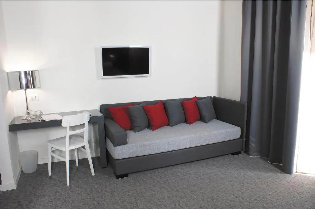 Room, Leopardi Business Hotel, Naples