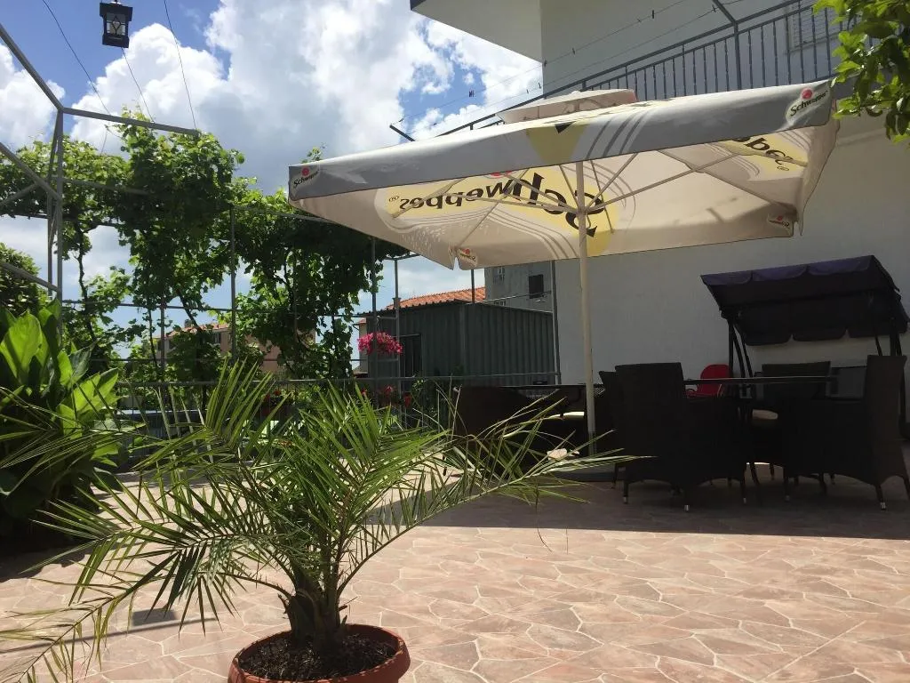 Terrace, Guesthouse Varnica, Split