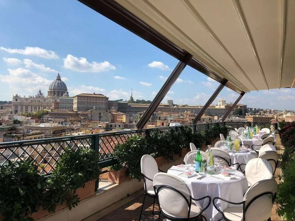 Bar, Atlante Star, Rome