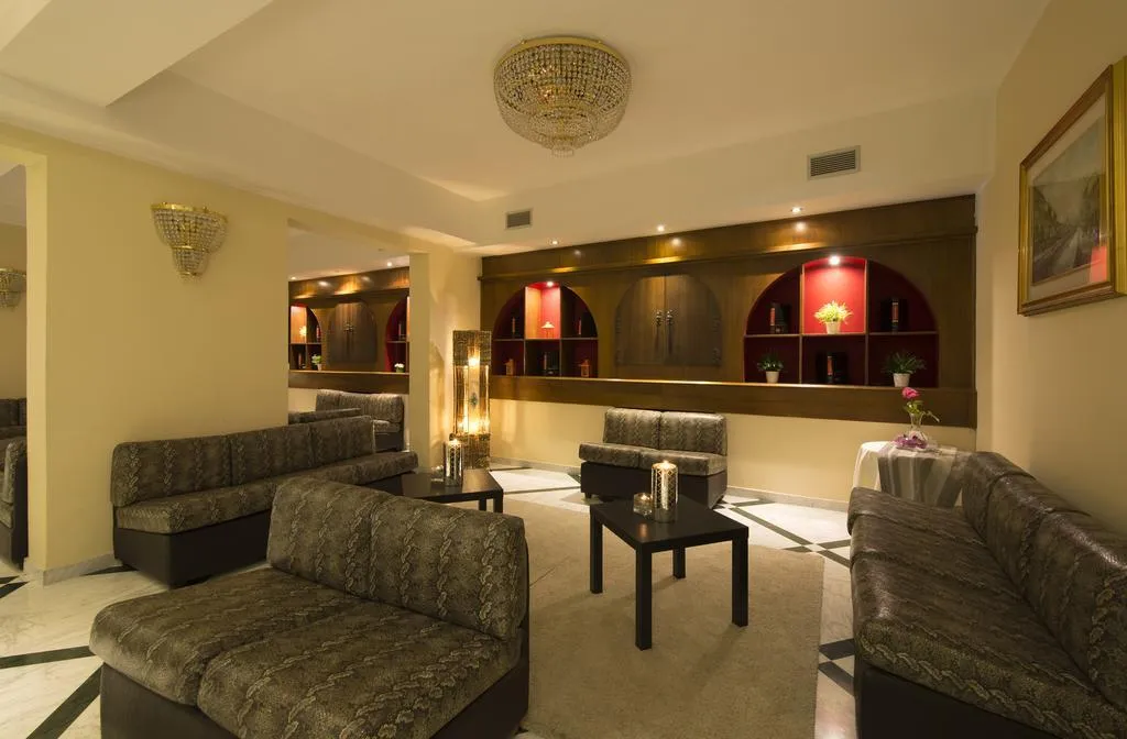 Lobby, Il Castelletto, Milan
