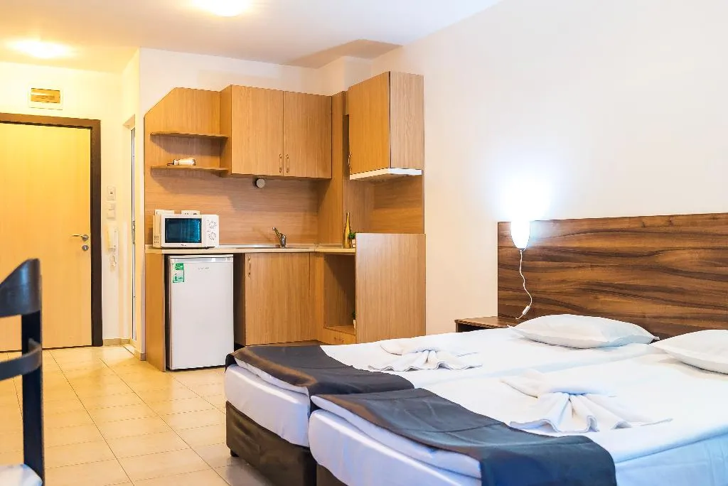 STUDIO STANDARD Room, Persey Admiral Plaza Apartments, Bourgas