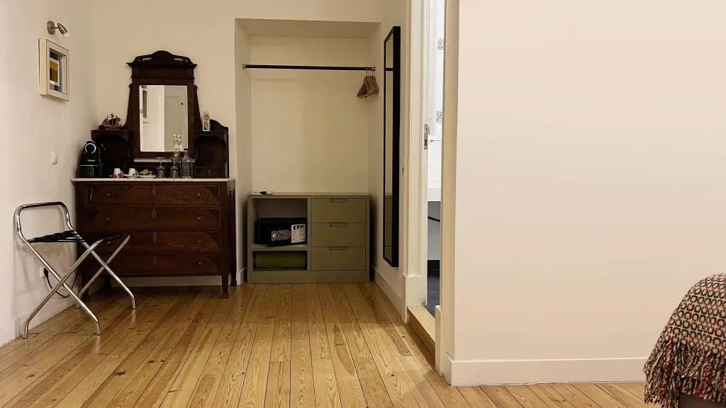 DOUBLE QUEEN SIZE BED Room, Casa do Bairro by Shiadu, Lisbon