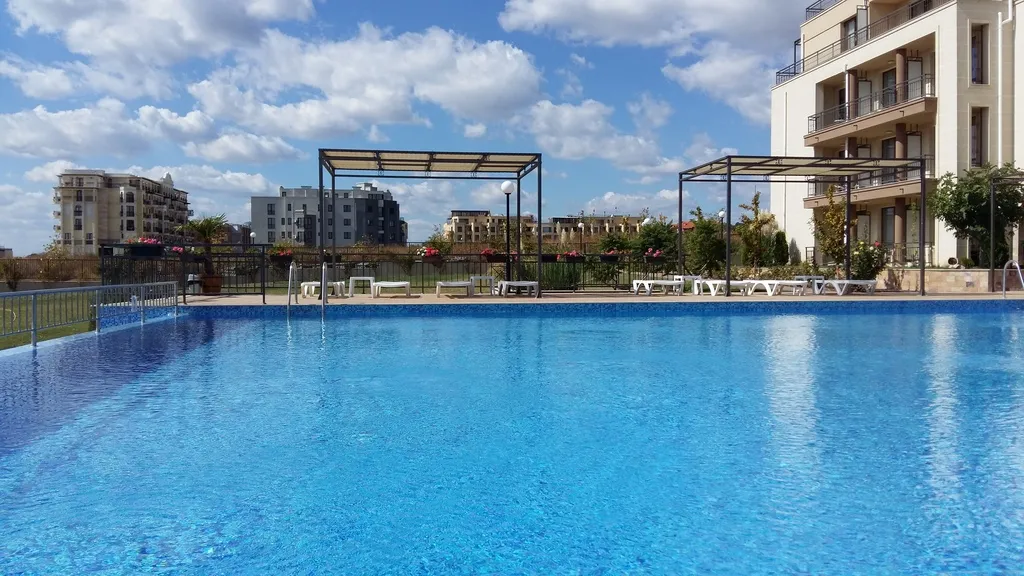 Pool, Sorrento Sole Mare, Bourgas