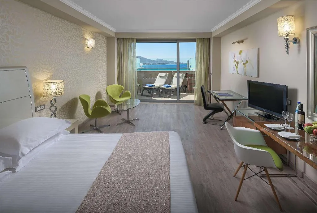 Room, Atrium Platinum Resort Hotel and Spa, Rhodes