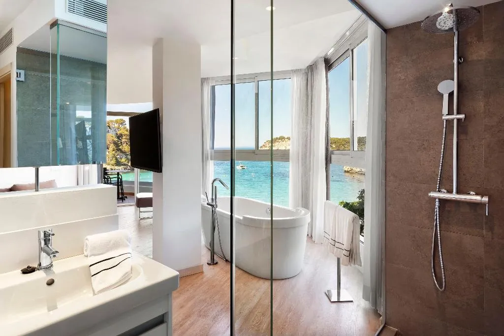 SUITE STANDARD Room, Meliá Cala Galdana, Menorca