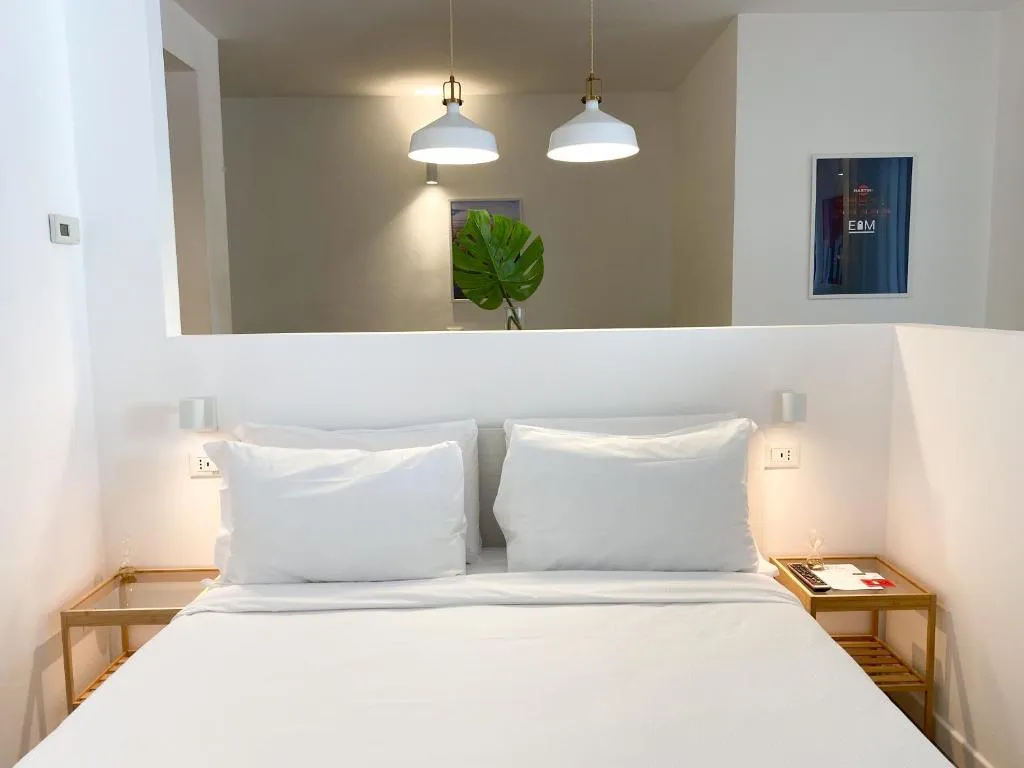 APARTMENT ONE BEDROOM Room, Easy Apartment Navigli, Milan