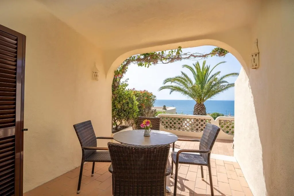 Room, Algar Seco Parque, Algarve