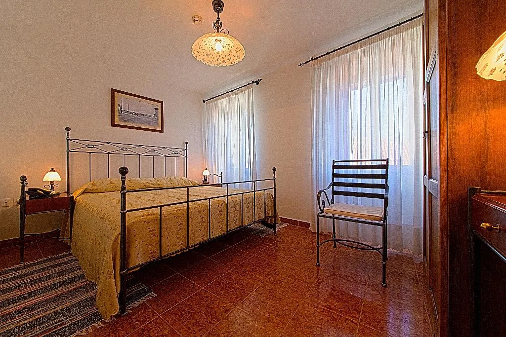 DOUBLE SIDE SEA VIEW Room, Villetta Phasiana, Istria