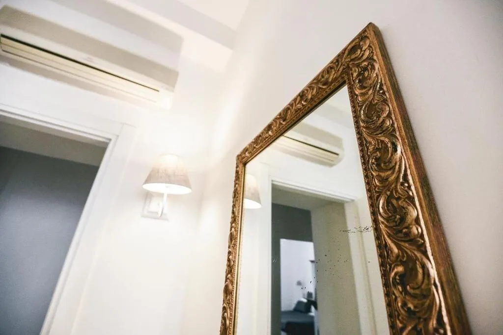 Lobby, Angolo Di Roma, Naples