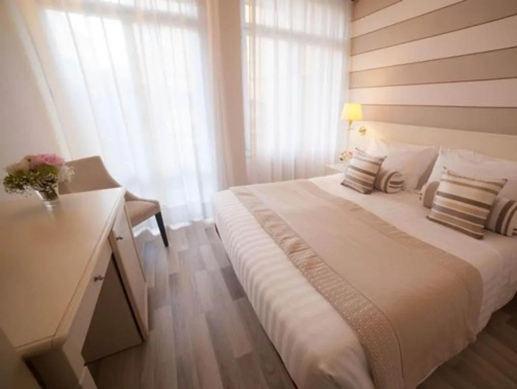DOUBLE STANDARD Room, Tigullio Hotel et de Milan, Cagliari