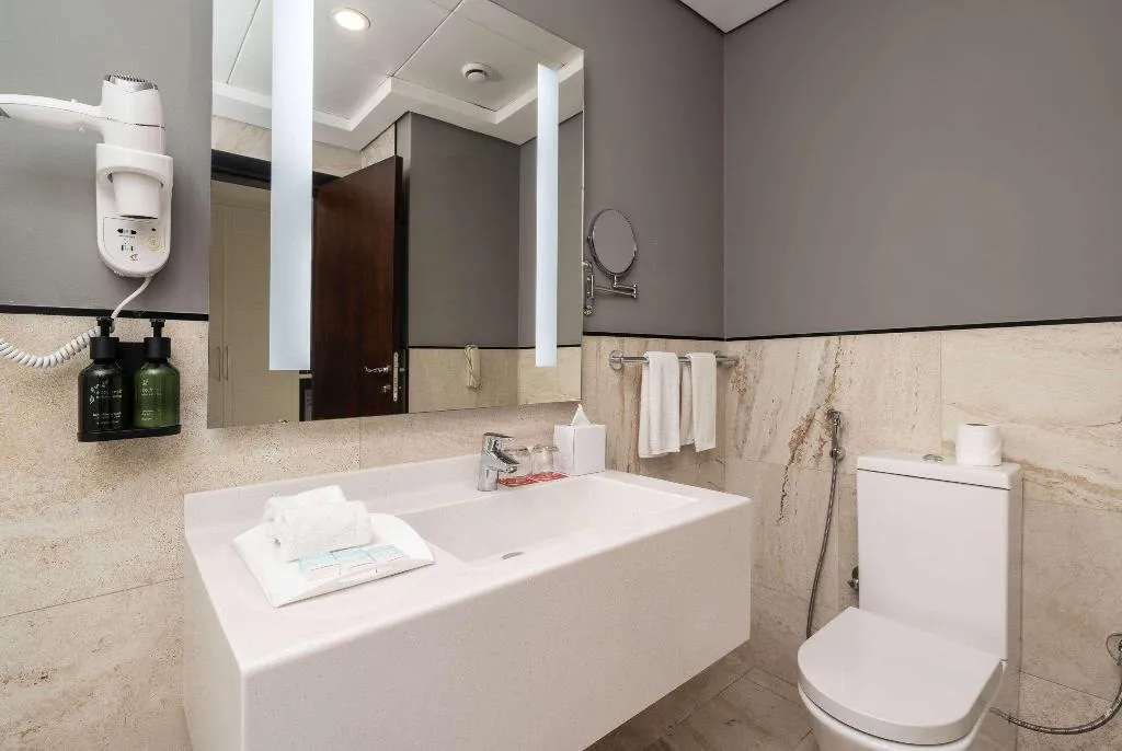 Room, Ramada By Wyndham Dubai Barsha Heights Ex AurisInn, Dubai