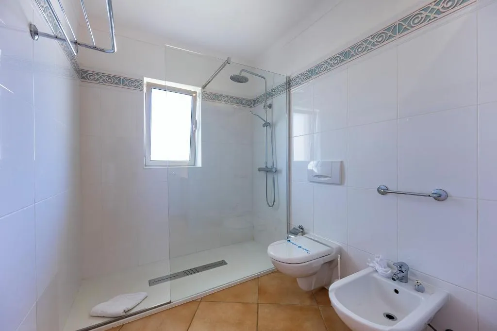 Room, Vila Palmeira, Algarve