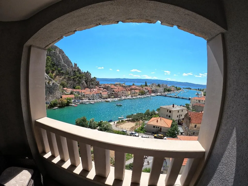 DOUBLE RIVER VIEW Room, Villa Dvor, Split