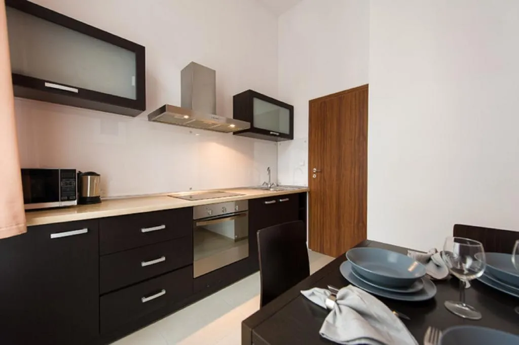 STUDIO STANDARD Room, Old Town Apartments Krupnicza, Krakow