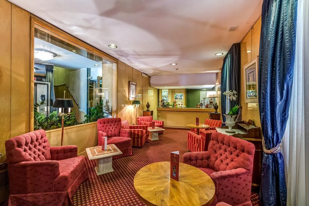 Lobby, Atlante Star, Rome