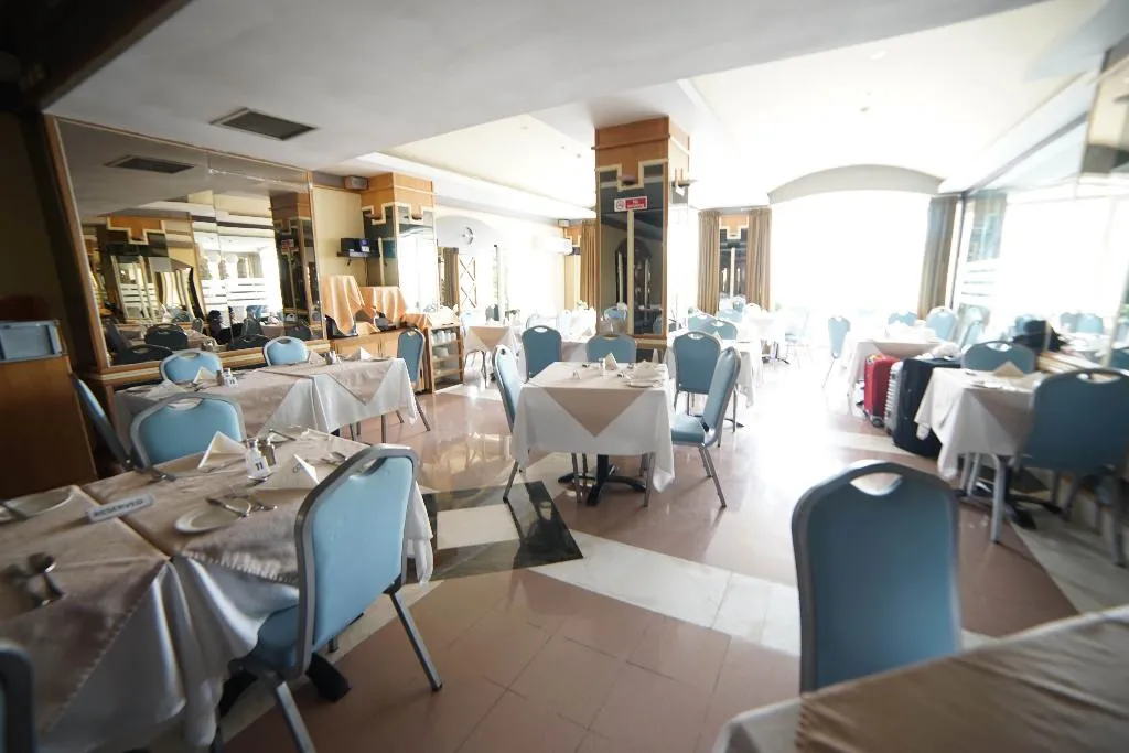Restaurant, Coral Hotel, Malta
