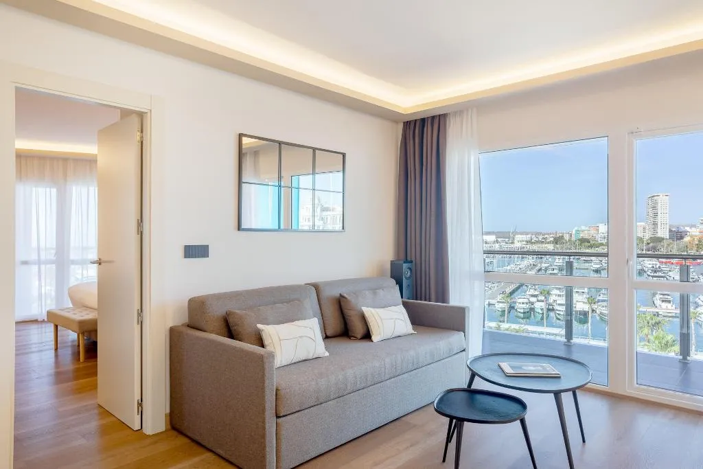 JUNIOR SUITE PREMIUM Room, The Level Melia Alicante - Adults Only +18, Costa Blanca
