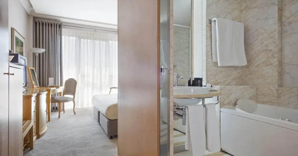 Room, Melia Athens, Athens