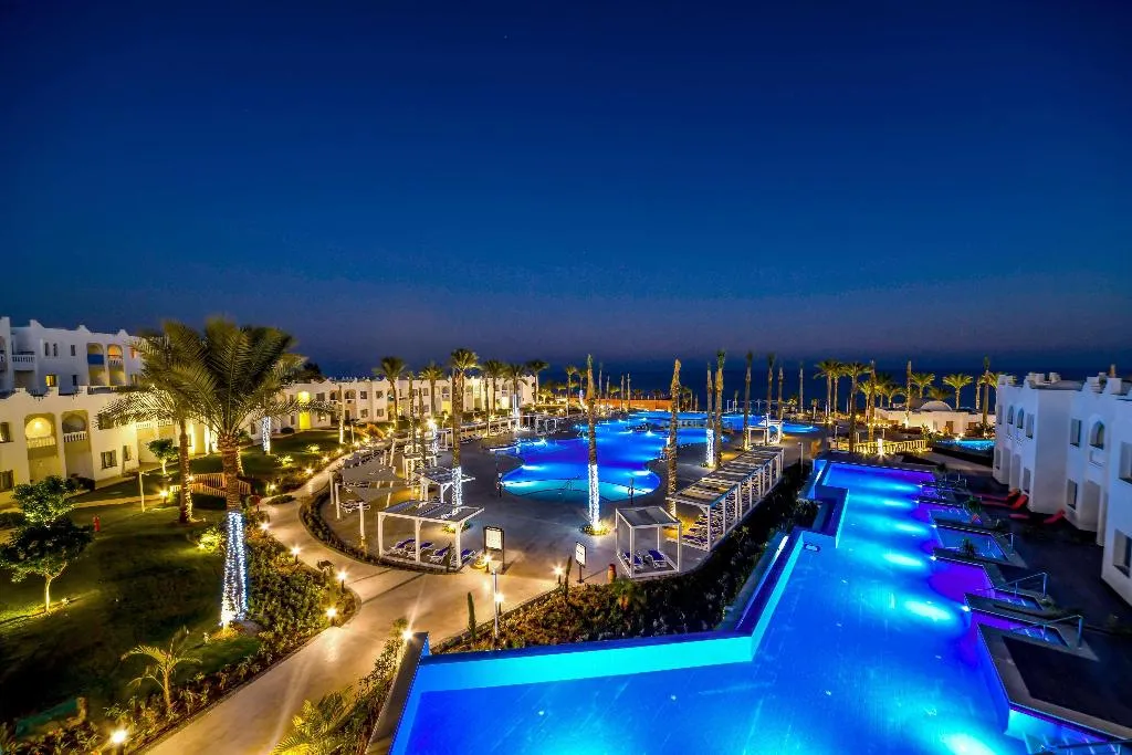Pool, Sunrise Diamond Beach Resort – Grand Select-, Red Sea Riviera