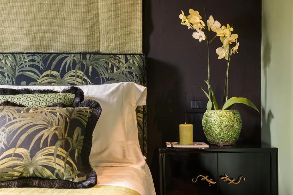 Room, Velona's Jungle Luxury Suites, Florence