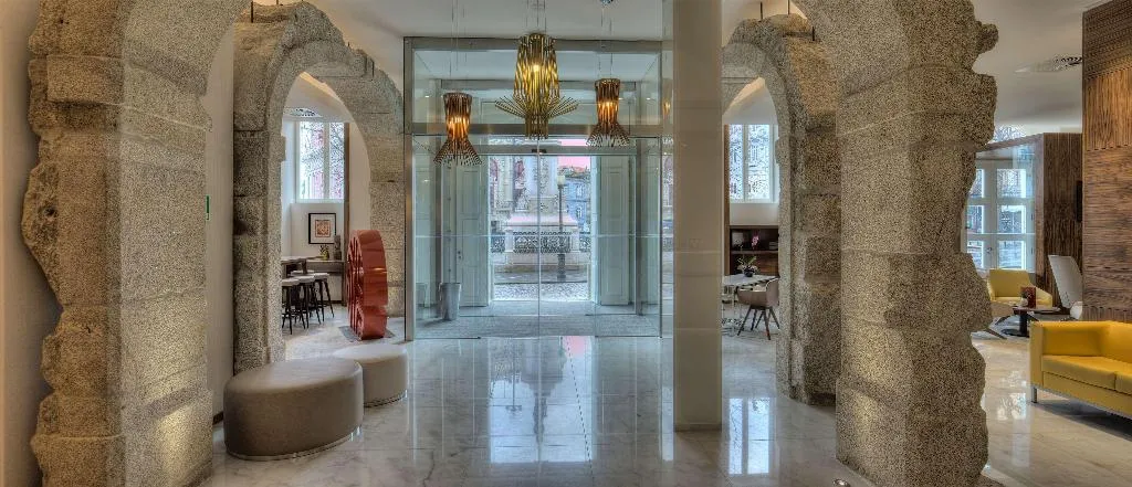 Lobby, NH Collection Porto Batalha, Porto