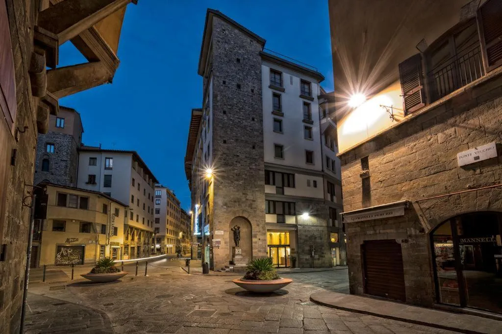 General view, B&B Hotel Firenze Pitti Palace al Ponte Vecchio, Florence