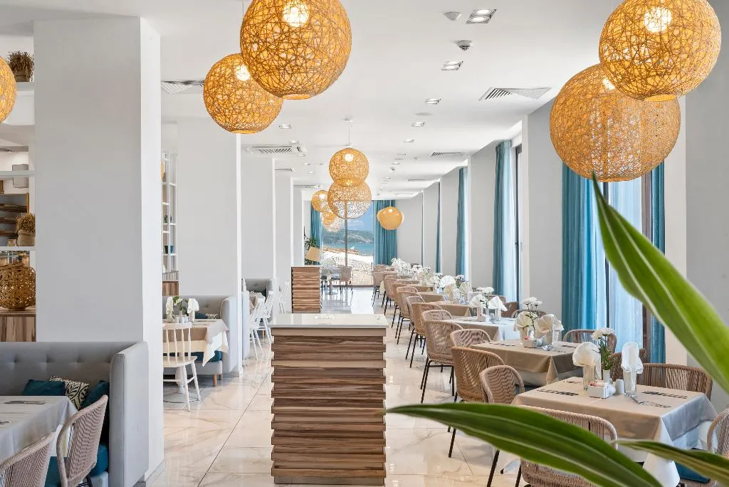 Restaurant, HVD Nympha Adults Only, Varna