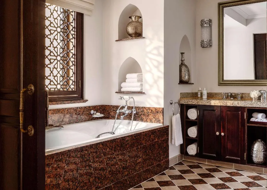 SUITE STANDARD Room, One & Only Royal Mirage, Dubai