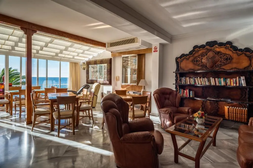 Sports and Entertainment, Balcon de Europa, Costa Del Sol