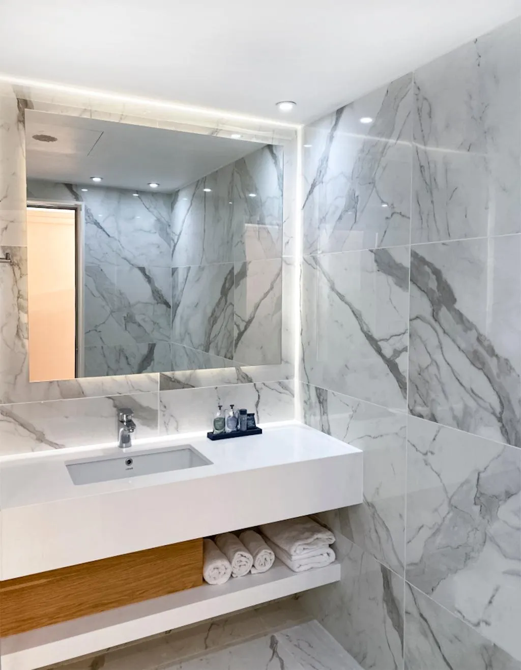 SINGLE EXECUTIVE Room, Ajax Hotel, Cyprus