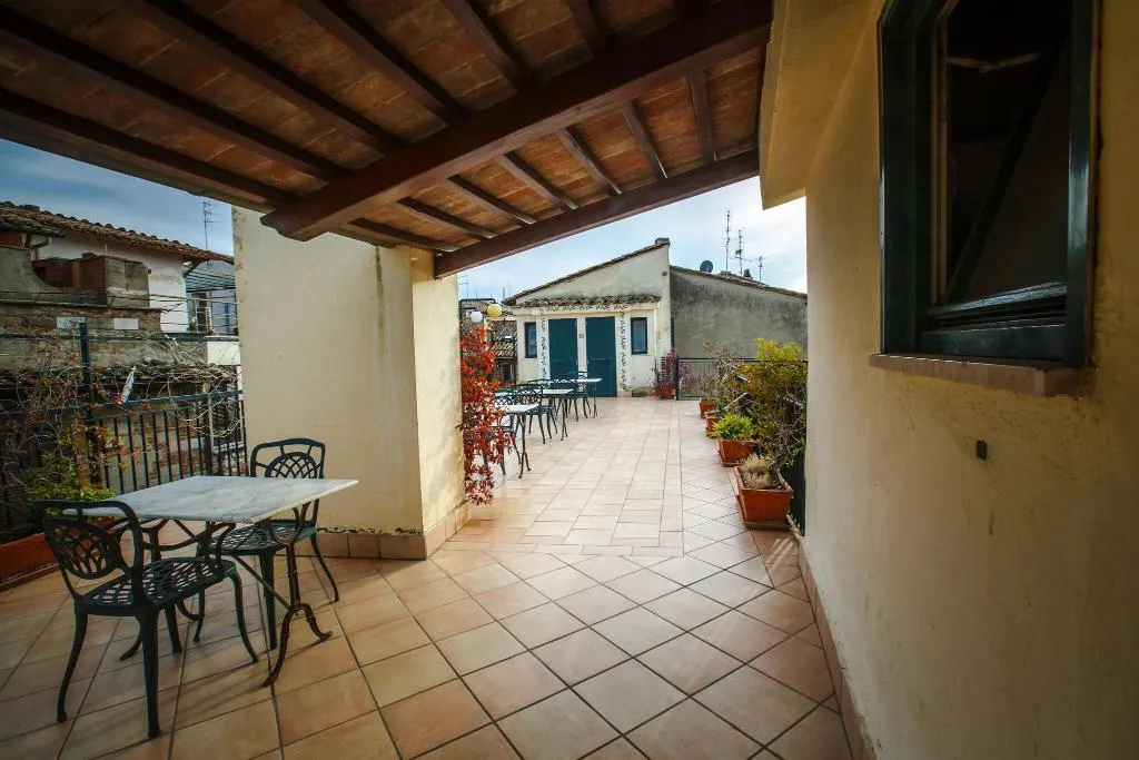 Terrace, Hotel Fortuna, Perugia