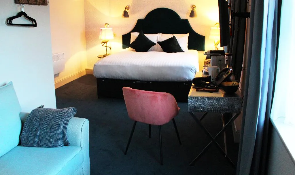 JUNIOR SUITE STANDARD Room, House Dublin, Dublin