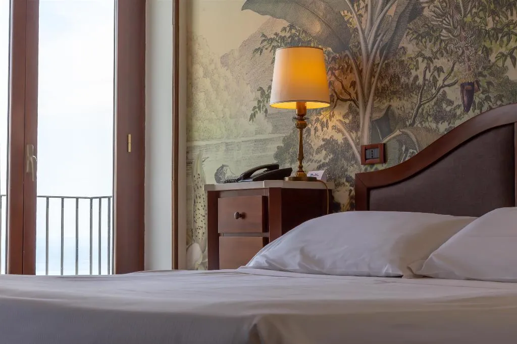 JUNIOR SUITE CAPACITY 3 Room, Best Western Hotel Santa Caterina, Catania