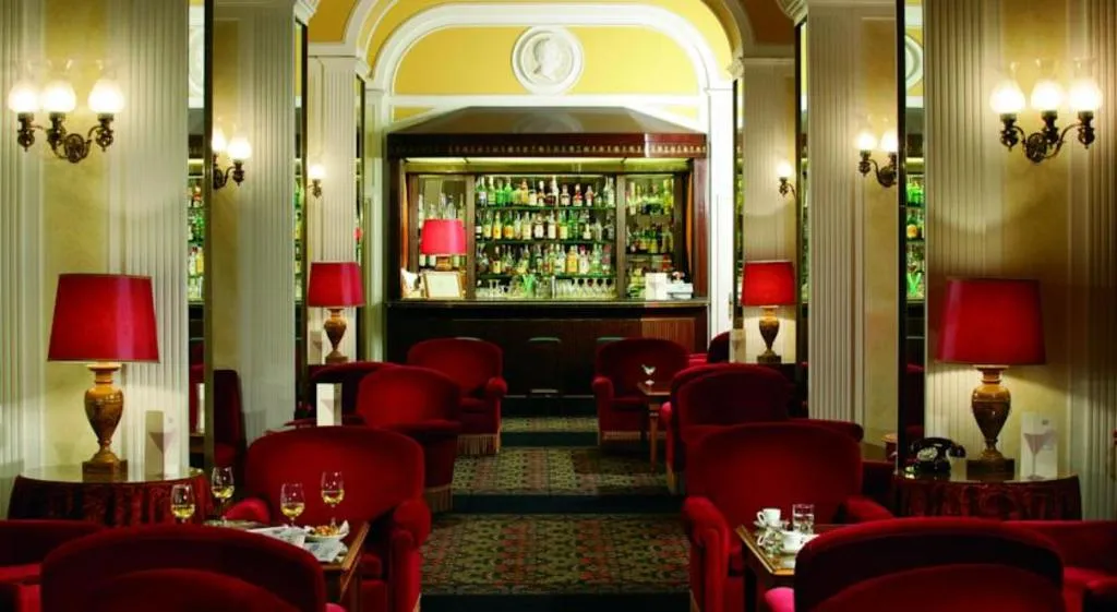 Bar, Bettoja Hotel Massimo d'Azeglio, Rome