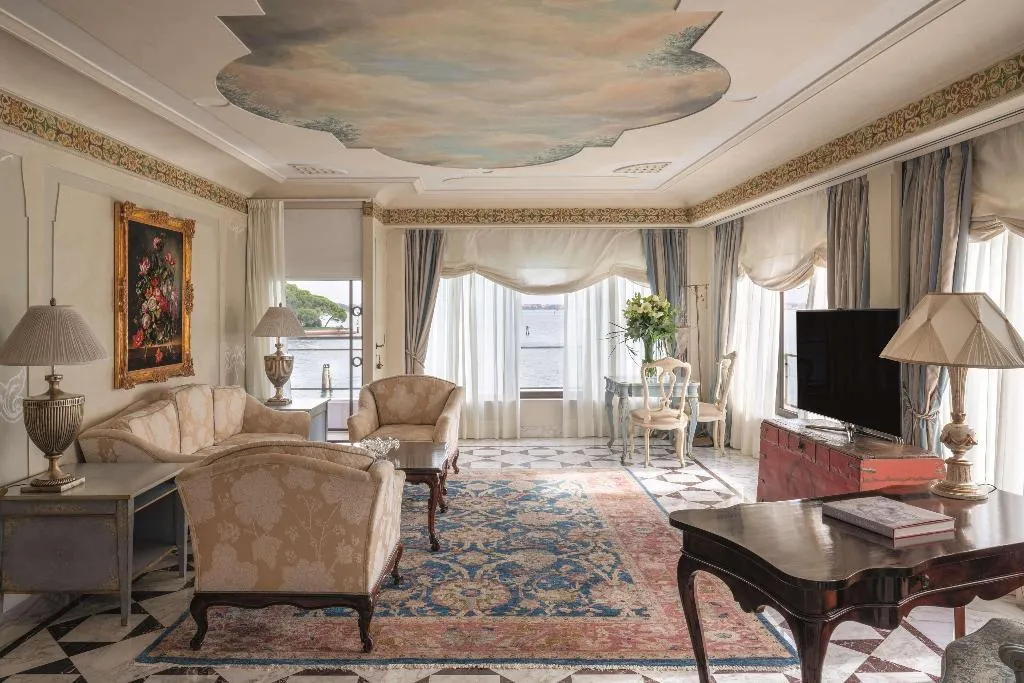 SUITE STANDARD Room, Hotel Cipriani, A Belmond Hotel, Venice, Venice