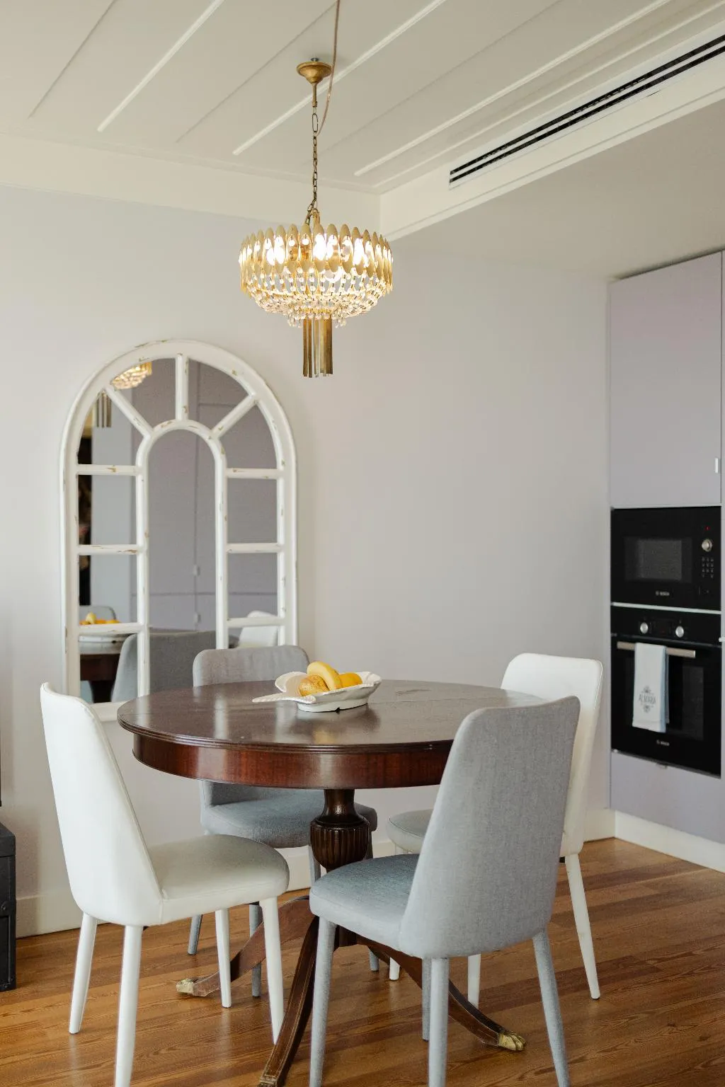 APARTMENT DELUXE ONE BEDROOM Room, Almaria - Edificio Da Corte, Lisbon