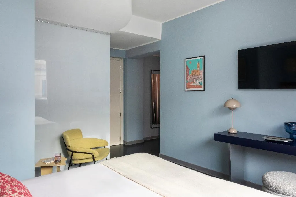 DOUBLE DELUXE WITH BALCONY Room, Moderno Hotel Roma, Rome