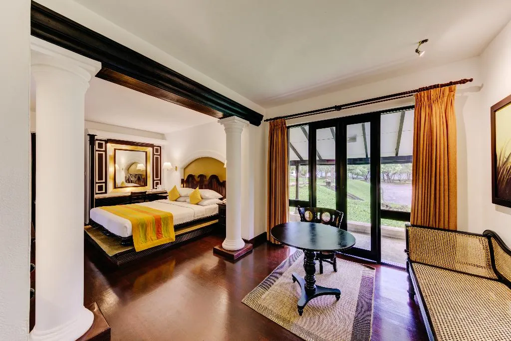 DOUBLE DELUXE Room, Cinnamon Lodge Habarana, Colombo