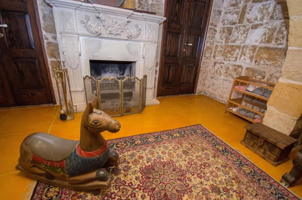 Room, The Burrow Guest House, Malta