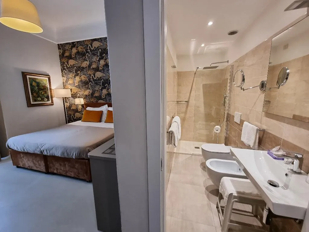 TRIPLE SUPERIOR Room, Maxim Axial, Florence