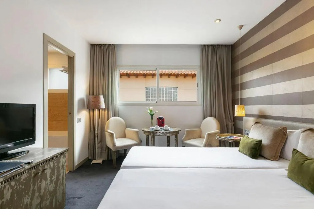 Room, Globales Acis & Galatea Hotel, Madrid