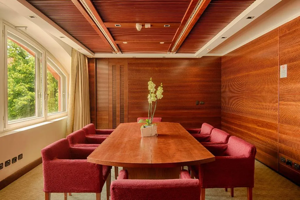 Conferences, NH Milano 2, Milan