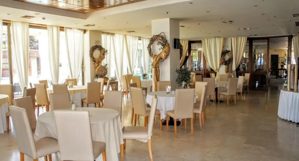 Restaurant, Mati Hotel, Athens
